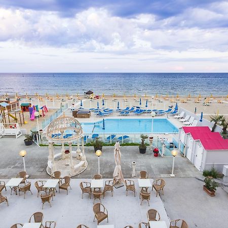 Hotel Casadei Fano Luaran gambar