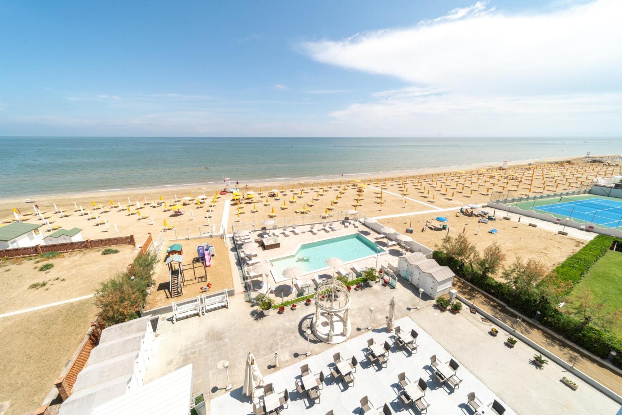 Hotel Casadei Fano Luaran gambar