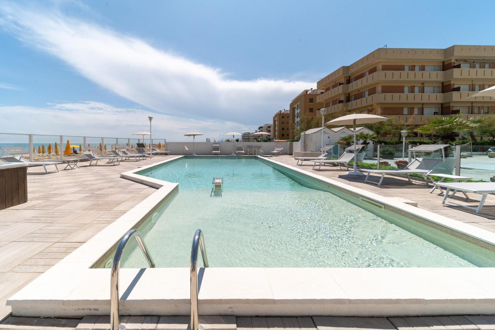 Hotel Casadei Fano Luaran gambar