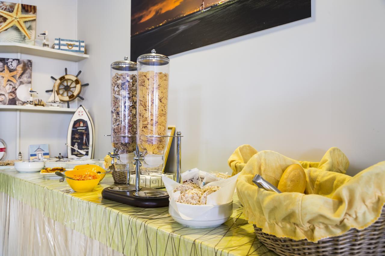 Hotel Casadei Fano Luaran gambar